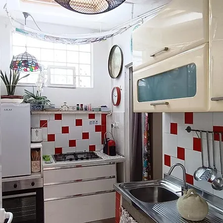 Casa Glicine פיומבינו